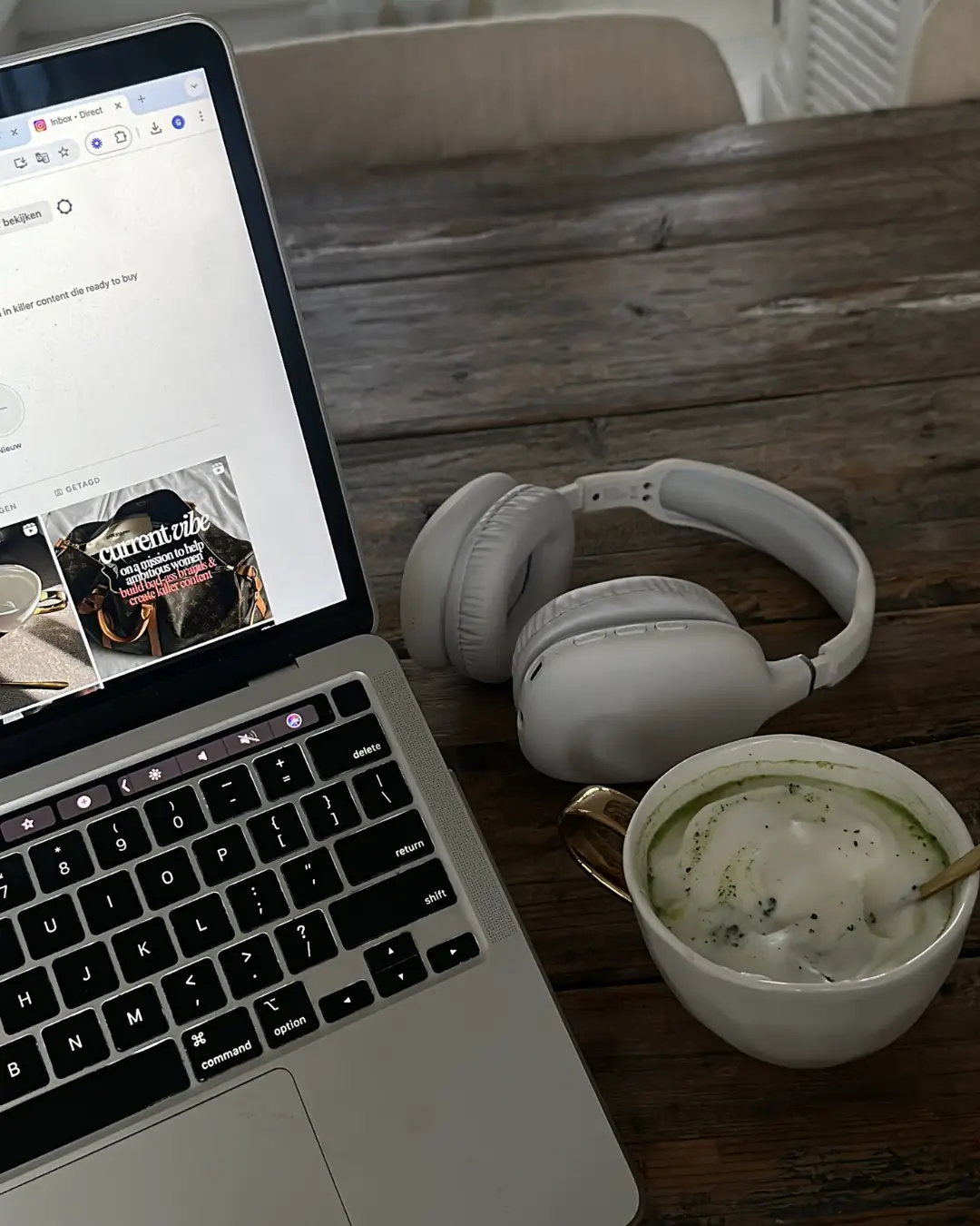 How to Easily Create a Custom Email Signature in Canva
