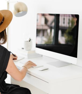how to create a blogging strategy