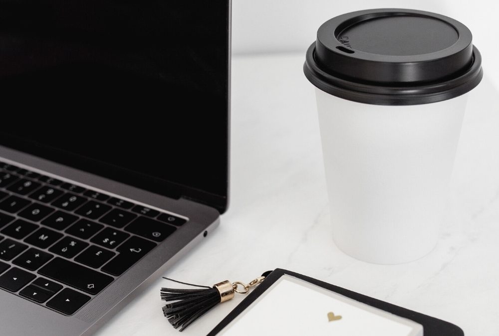 How to Easily Create a Drop Shadow in Canva