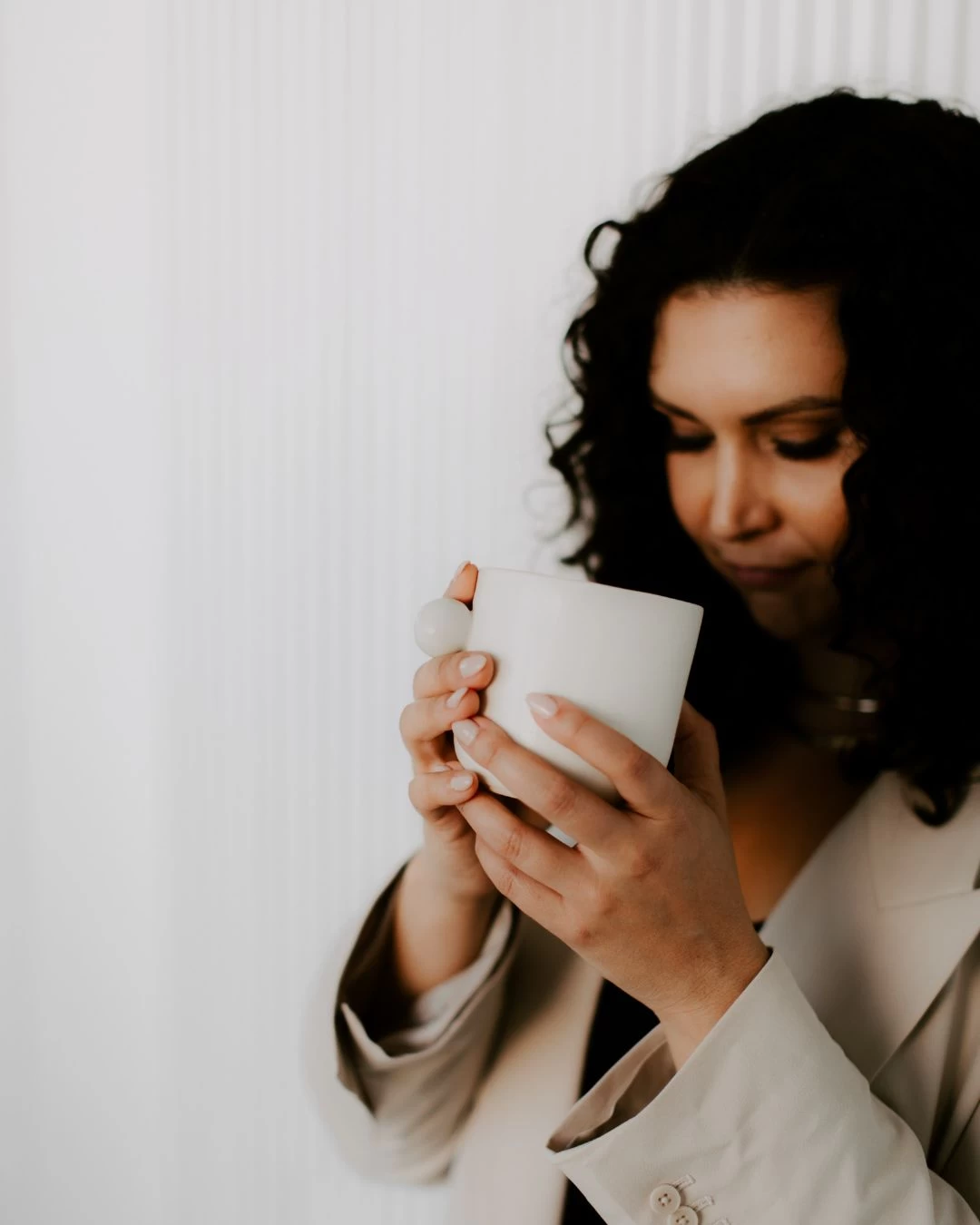 content hooks that will keep your readers engaged
