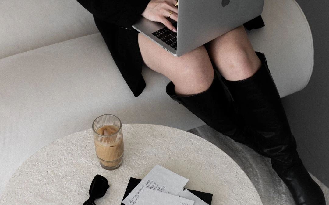 Make Money Blogging 2025: Free Guide for Bloggers to Monetize