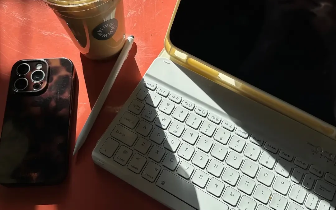 How to Get Blog Traffic Without Google: The Pinterest-First Strategy for New Bloggers